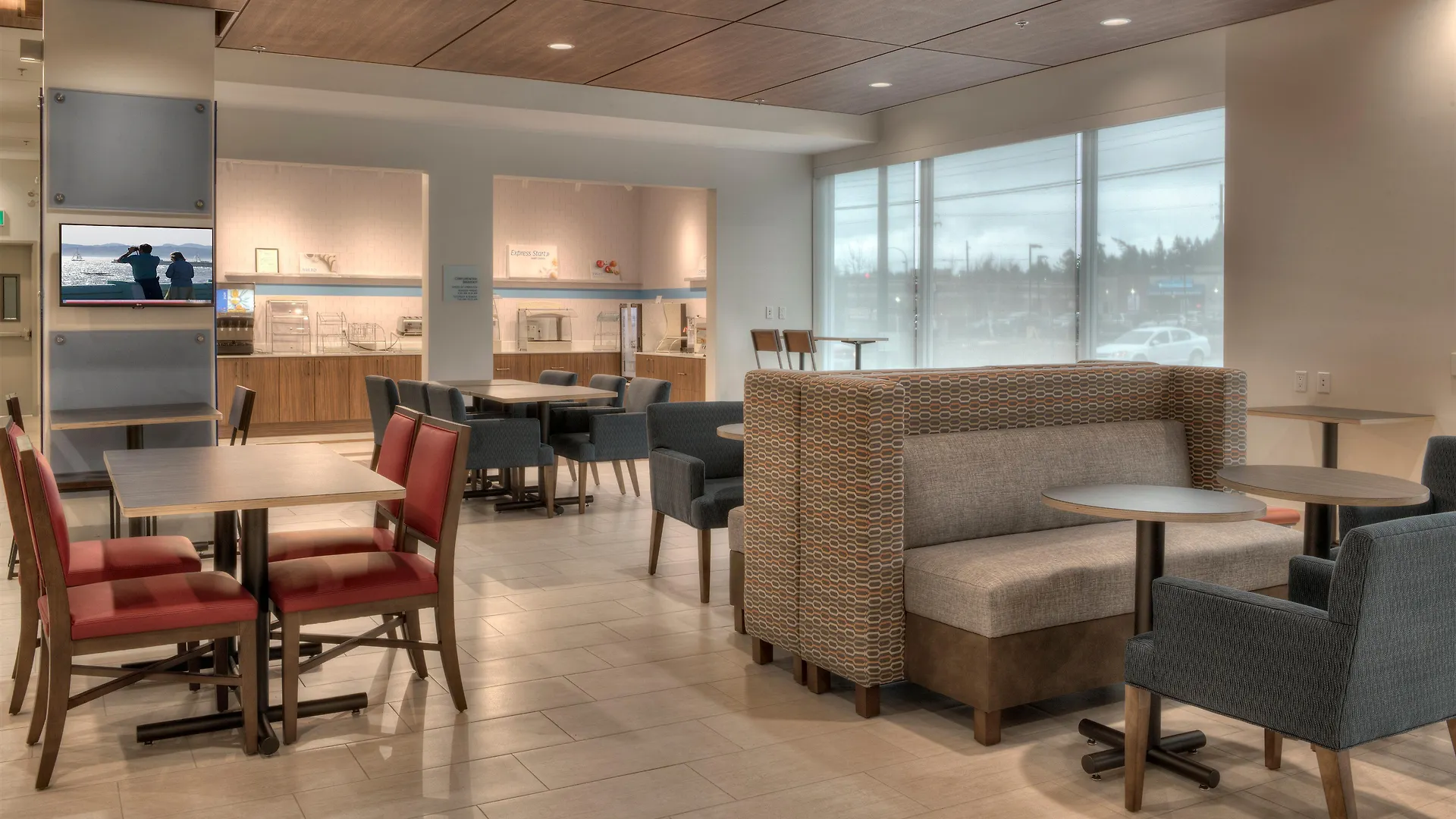 Holiday Inn Express & Suites Victoria-Colwood By Ihg Langford 2*,  Kanada