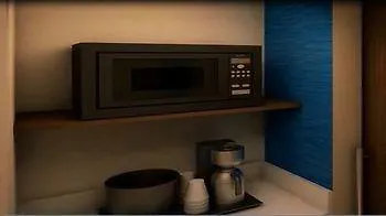 Holiday Inn Express & Suites Victoria-Colwood By Ihg Langford